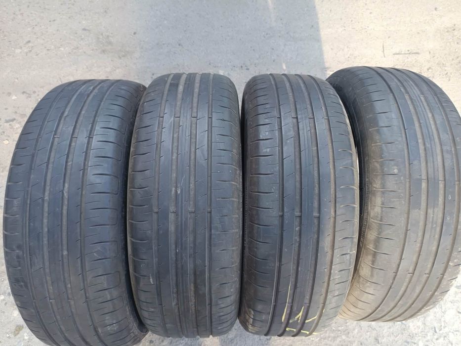 205/60/16 4броя GoodYear EfficientGrip.Гумите са в перфектно състояние