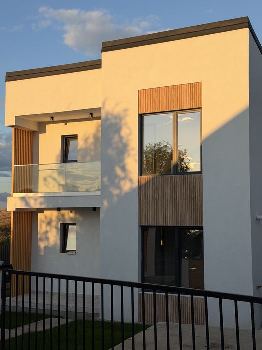 Case moderne/Finalizate/Miroslava/3min de Mall Moldova/132 mpu