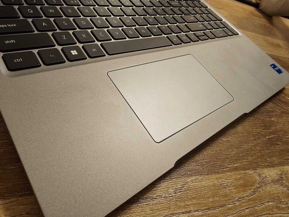 DELL 5350 i5 1145g7 32gb ram