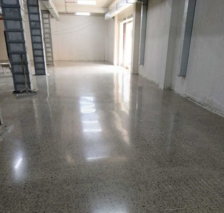 Полы для паркингов, автосервисов,моек