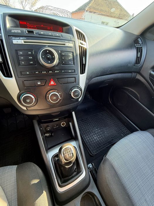 KIA Ceed 2011 — imagine 4