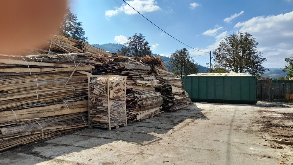 LEGATURI , RUMEGUS. Lemn de foc de brad si capete.