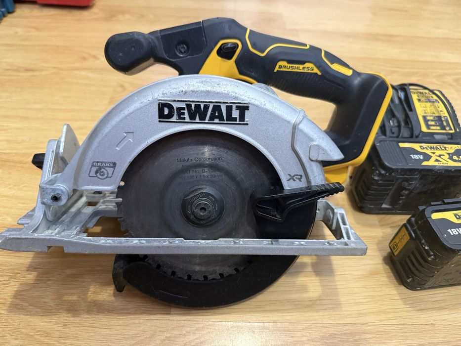 Dewalt DCS565 Ръчен Циркуляр