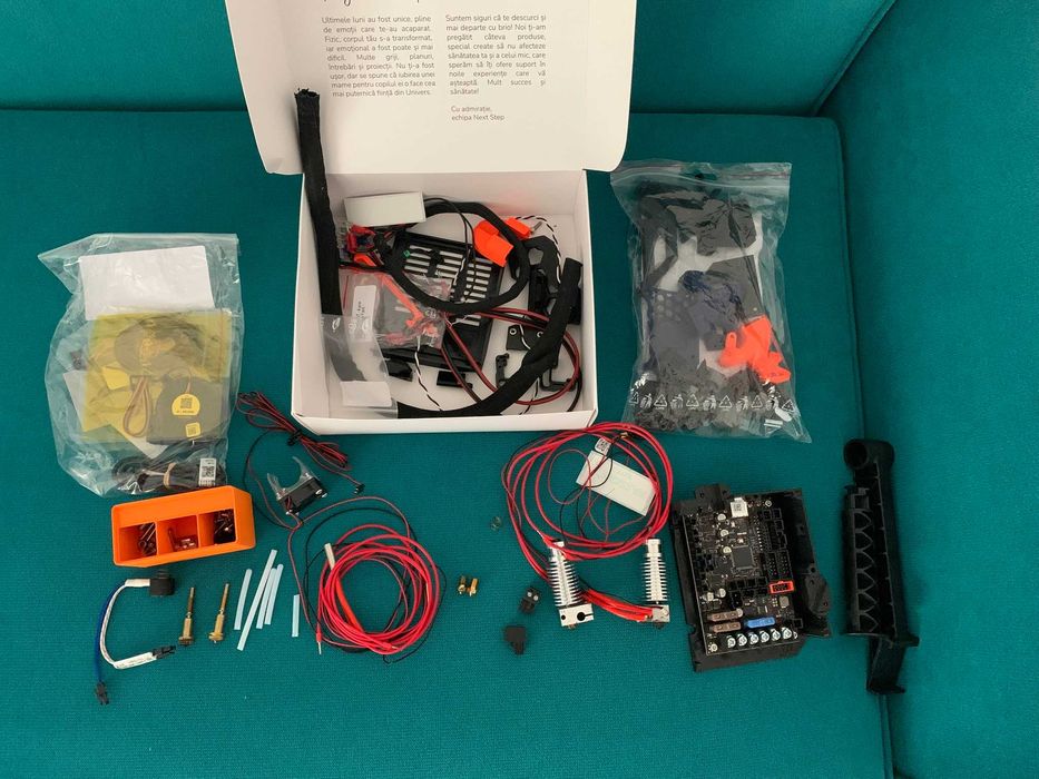 Prusa MK3.5S + Prusa Enclosure si accesorii