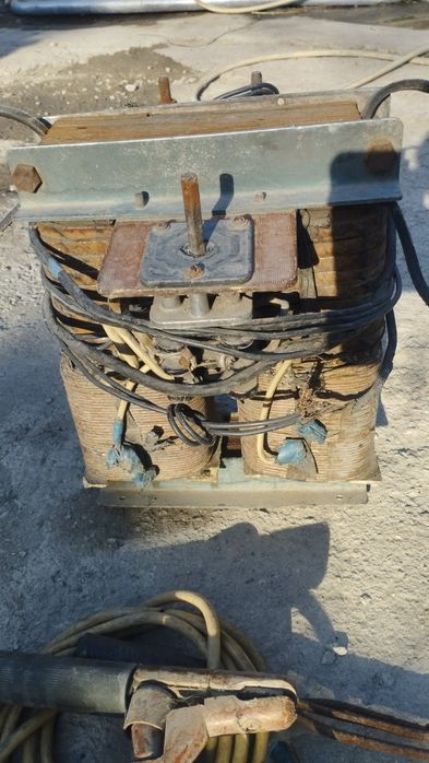Продам советскую сварку