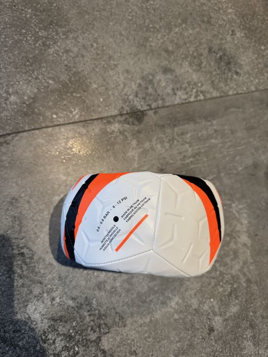Nike Academy топка размер 4