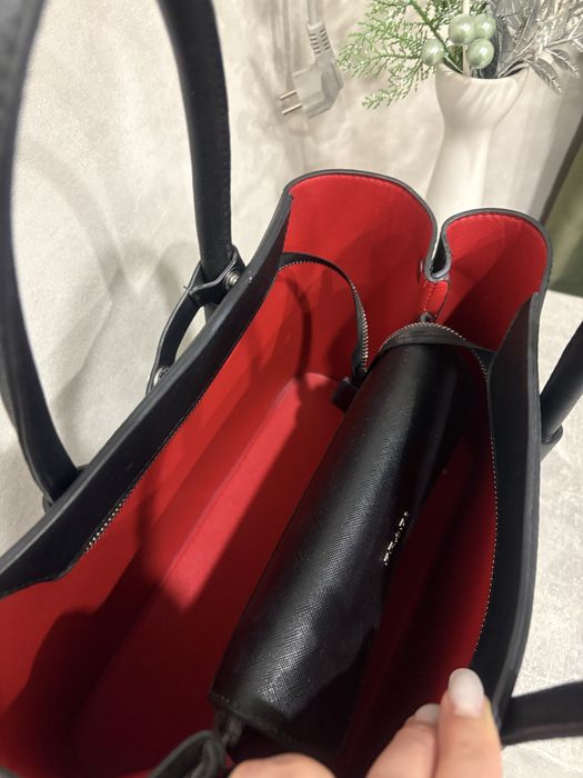 Продам сумку б/у в отличном состоянии