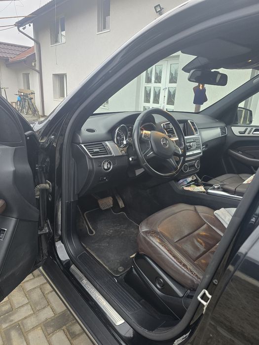 Mercedes Benz ML 250 BlueTec 4Matic, 7G-tronic