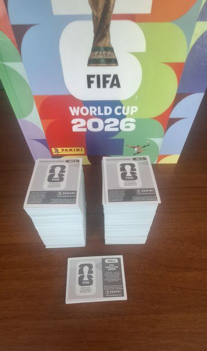 Vând set complet de stickere World Cup 2026 Panini