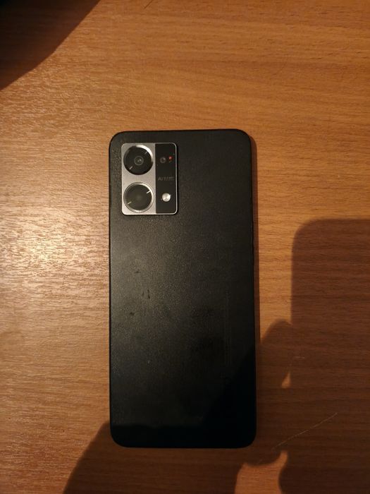 Oppo reno 7, 128 Гб/ 8 оперативки