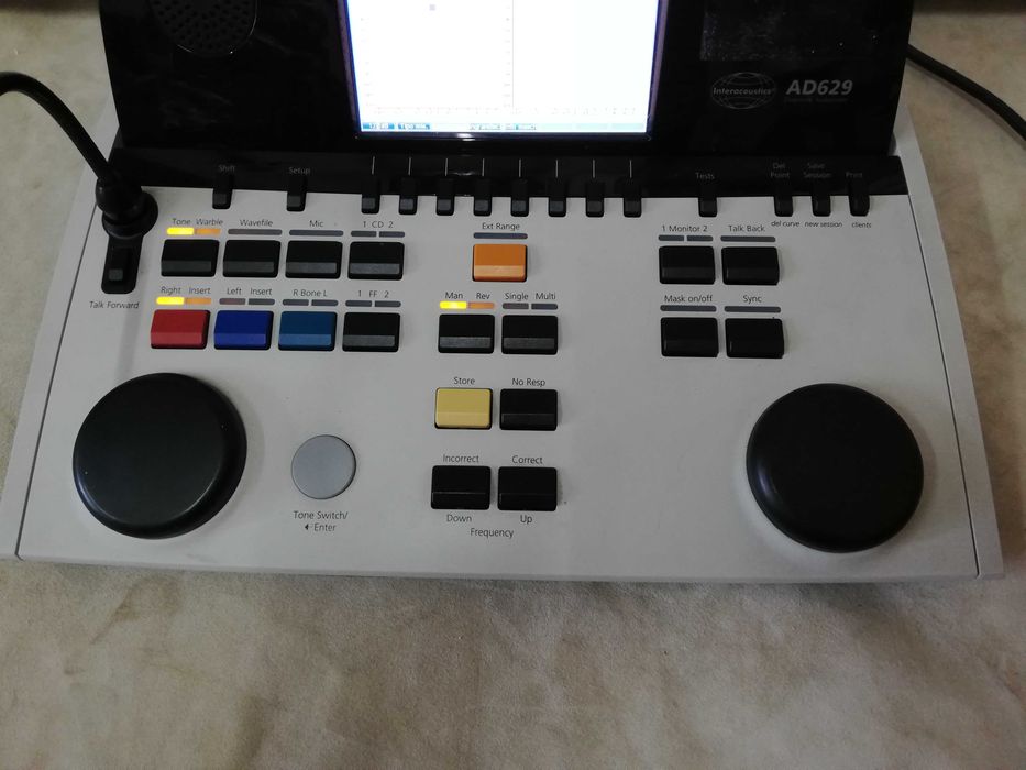 Аудиометър Хибрид AD629 Interacoustics