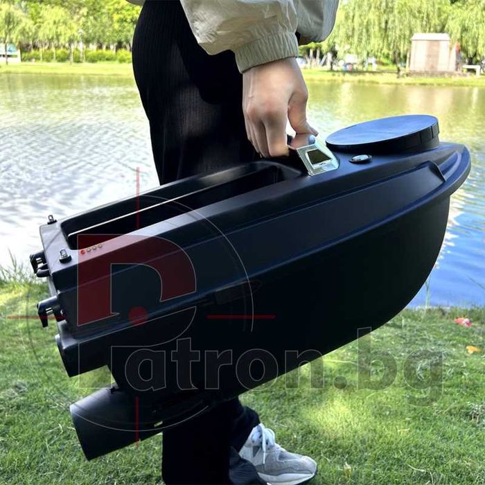 Лодка за захранка катамаран Flytec V030 бърза стабилна голяма батерия