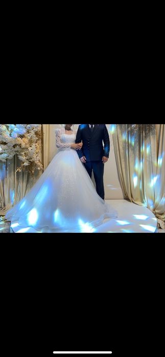 Свадебное платье