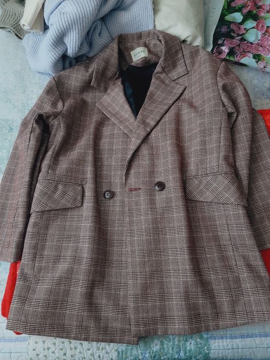 Продам корейский пиджак