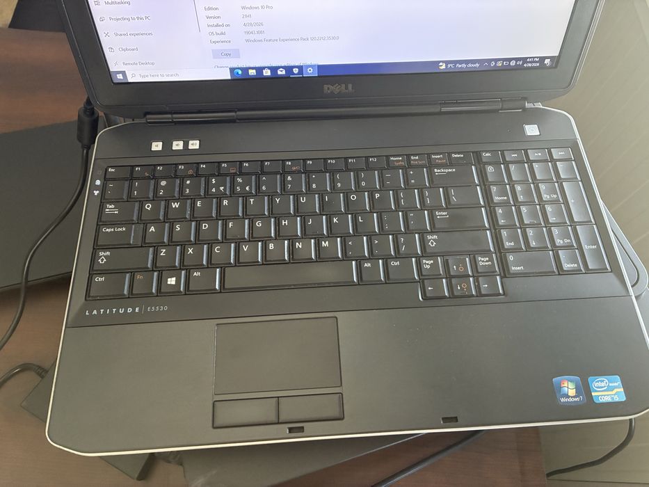 dell latitude 5530 - Laptopuri oferte online | OLX.ro
