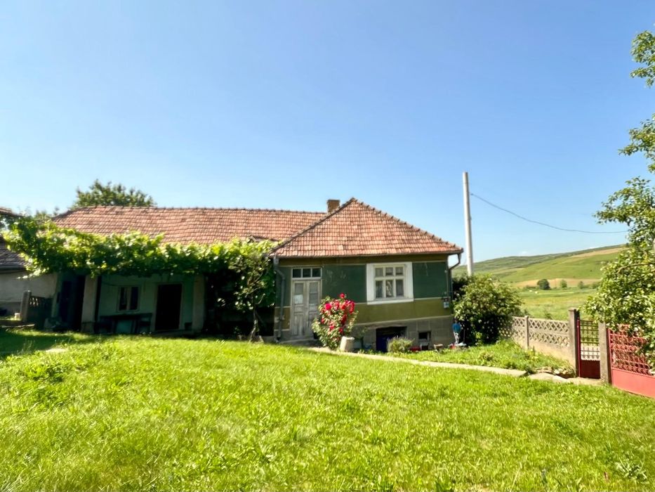 Teren de vânzare la 30 km de Bistrita