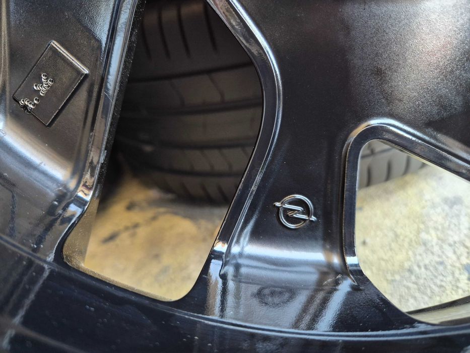 4 Roti Jante Anvelope VARA 215/60/17 - 4x108 OEM OPEL Mokka - Peugeot 2008 - Citroen C3 C4 Aircross - 2023 CA UNELE NOI !