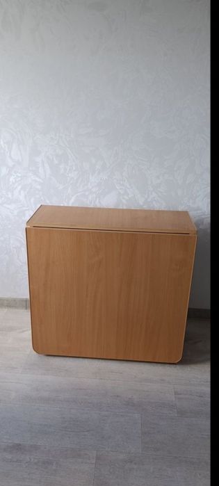 Продам Стол -книжку