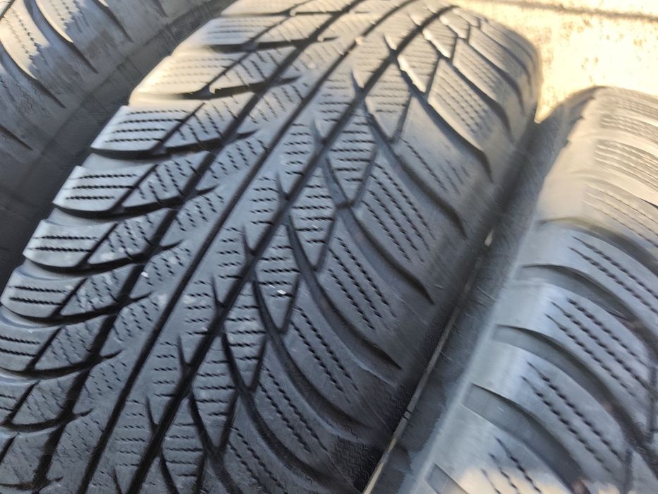 185/60/16" 4бр Bridgestone blizzak lm001,dot1024, 6-7mm