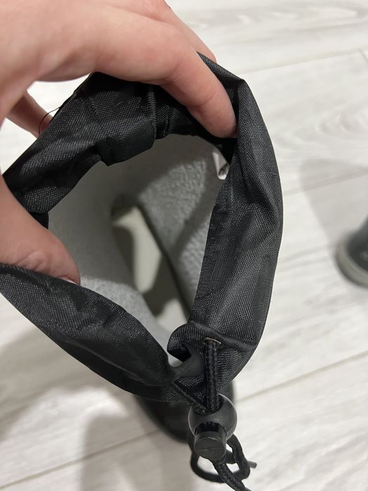 Продам резиновые сапоги.