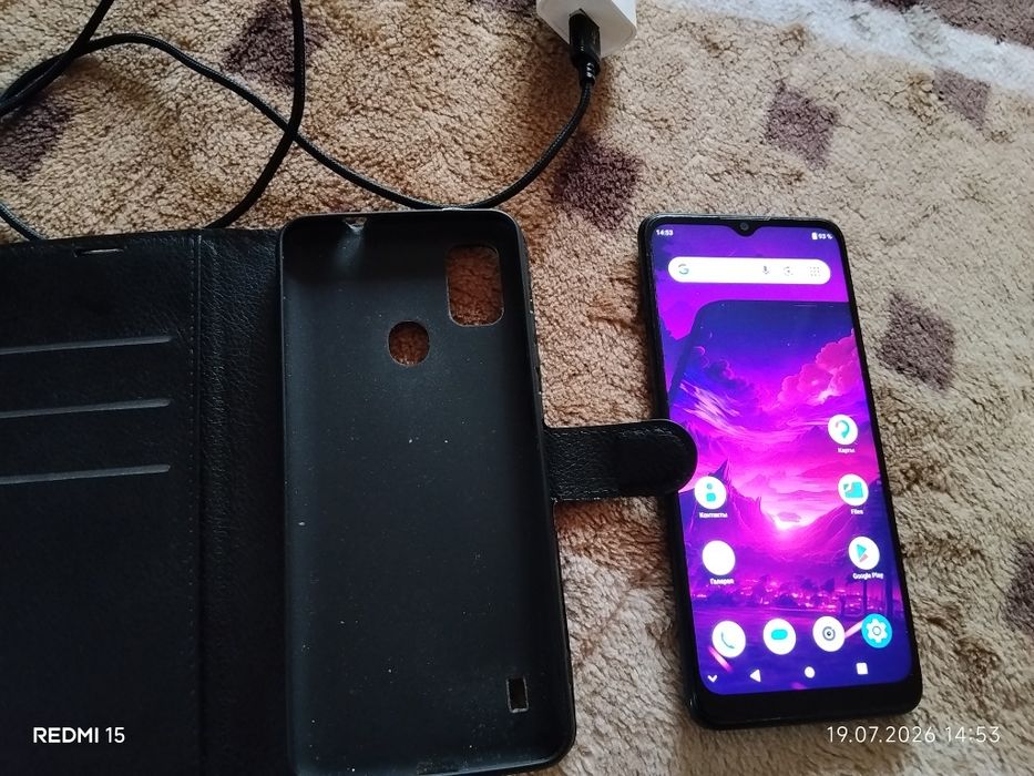 Продам смартфон ZTE A51 Blade 2/64 gb.