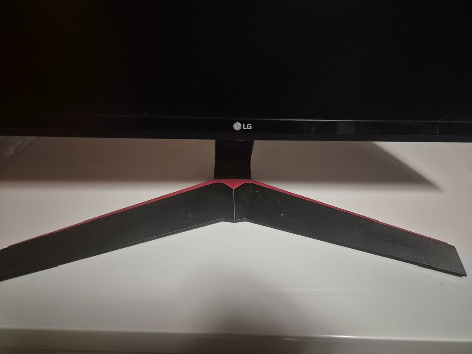 Монитор за комрютър LG