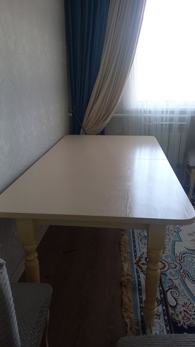 Большой стол продам