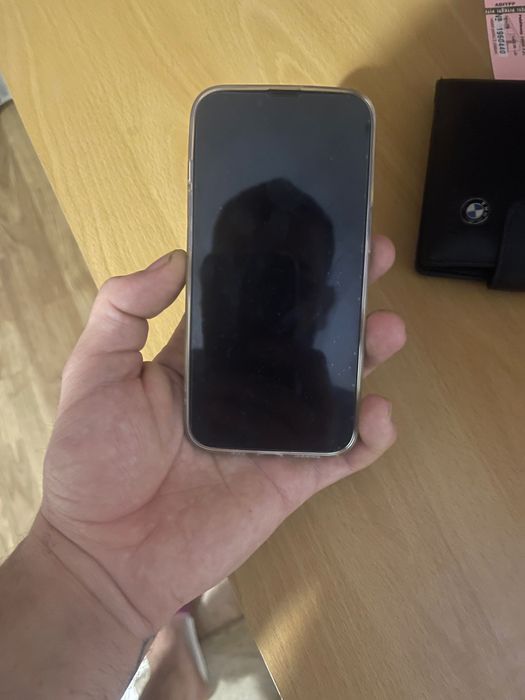 Schimb iphon 14 nou la cutie nu a fost folosit