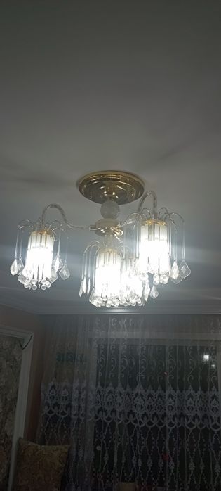 Люстра 4х рожковая