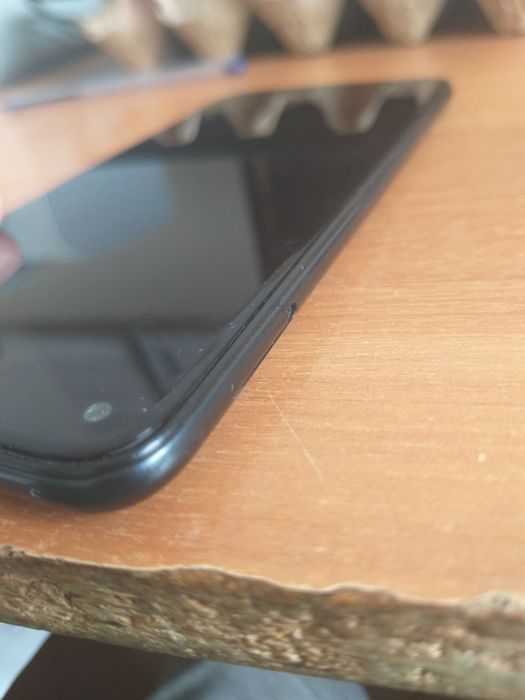 сломанный телефон samsung А11