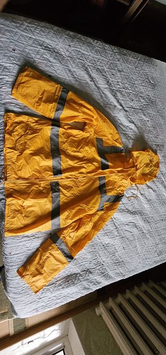 Дождевик универсальный