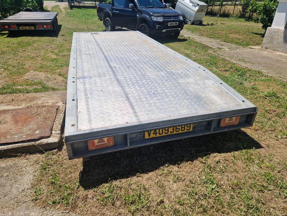 Remorca 3 axe 3.500kg