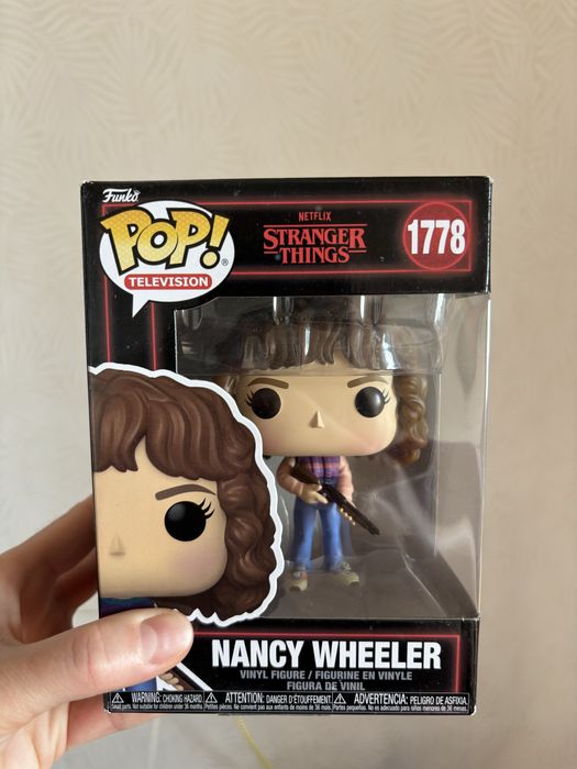 Фигурки stranger things ( Nancy, Will, Eleven, Holly)