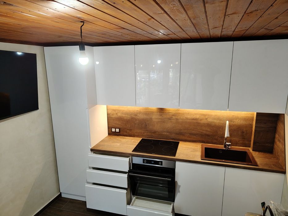 Проектиране и изработка на мебели по поръчка