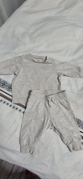 Lot haine bebelusi 62