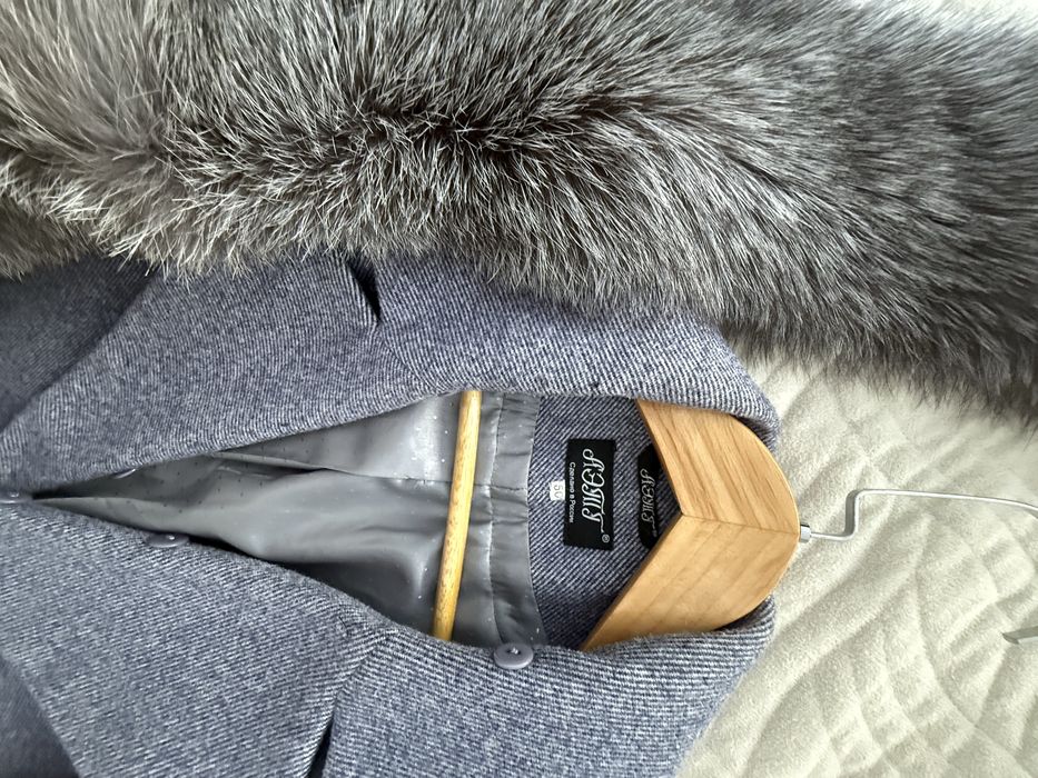 Продам осенее пальто