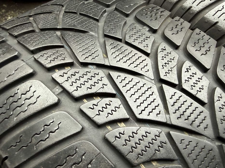 Anvelope Iarna 235/45 R19 - stoc depozit
