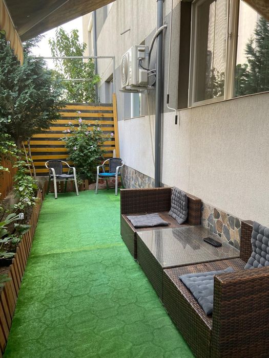 Regim Hotelier Titan-Pallady