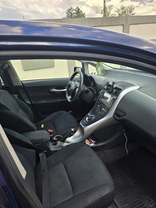 TOYOTA Auris 2011 — imagine 4