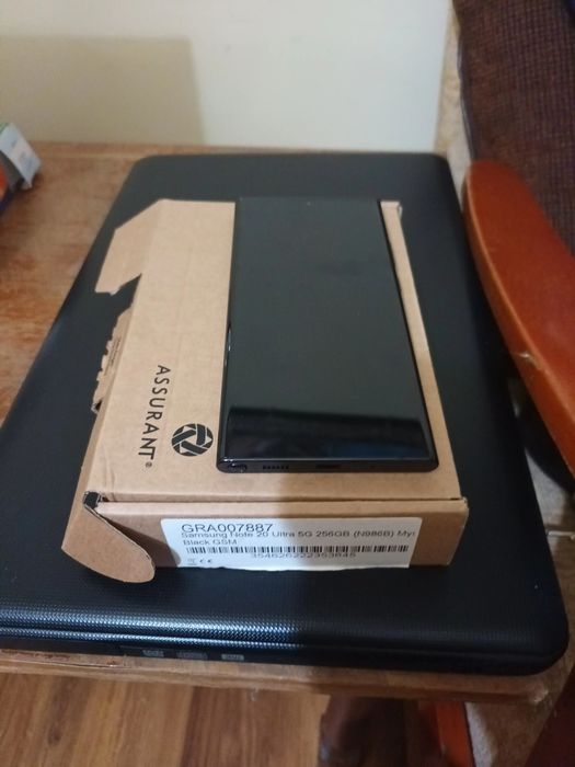 Vând Samsung Note