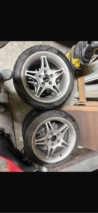 продаю 17 тые диски для BMW  с зимней резиной