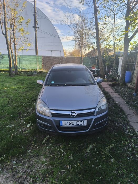 Opel Astra automata,1,6benzina cu gpl