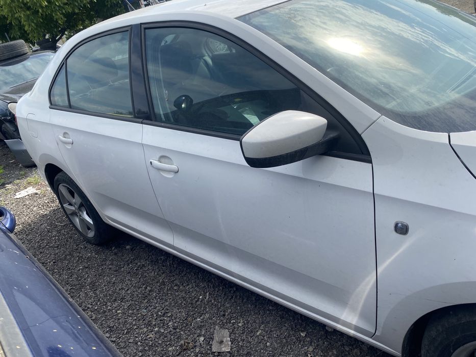 врата шкода рапид skoda rapid