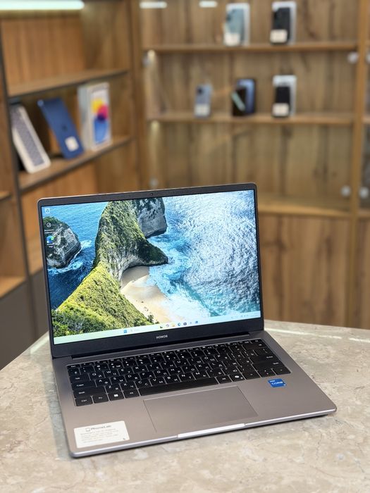 Honor ноутюук / PhoneLab