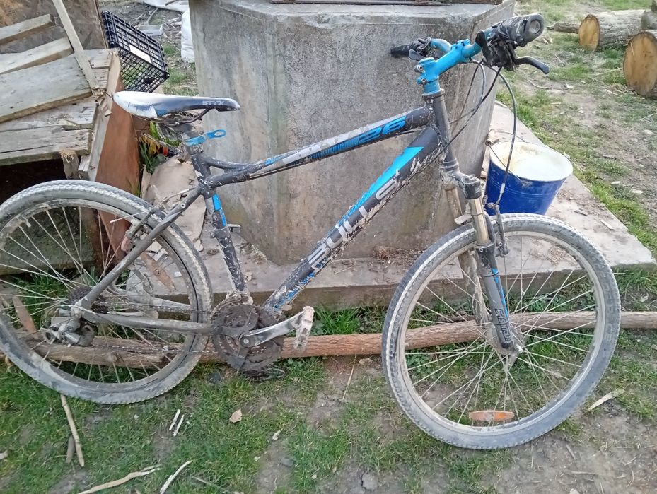 Vând bicicleta buls