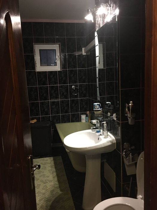 Vand Apartament Micro 21