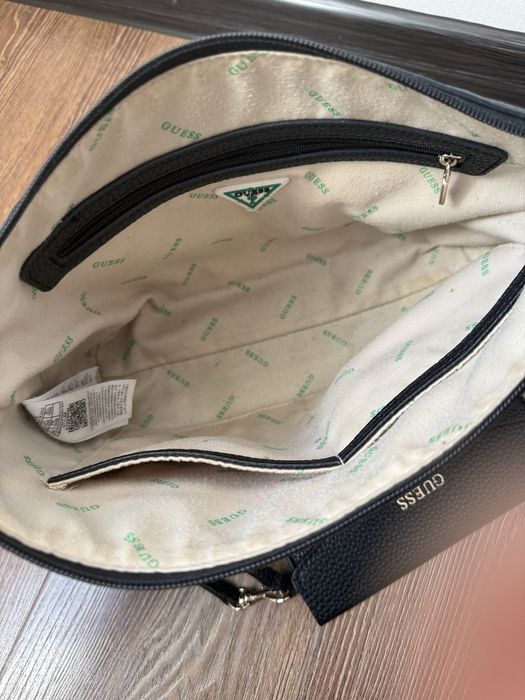 Сумка Guess с кошельком черная