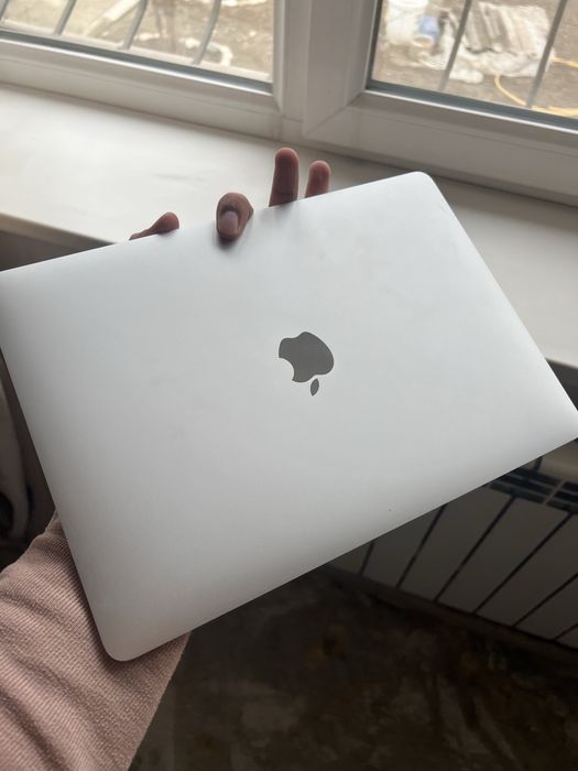 Срочно Macbook Air M1 96%