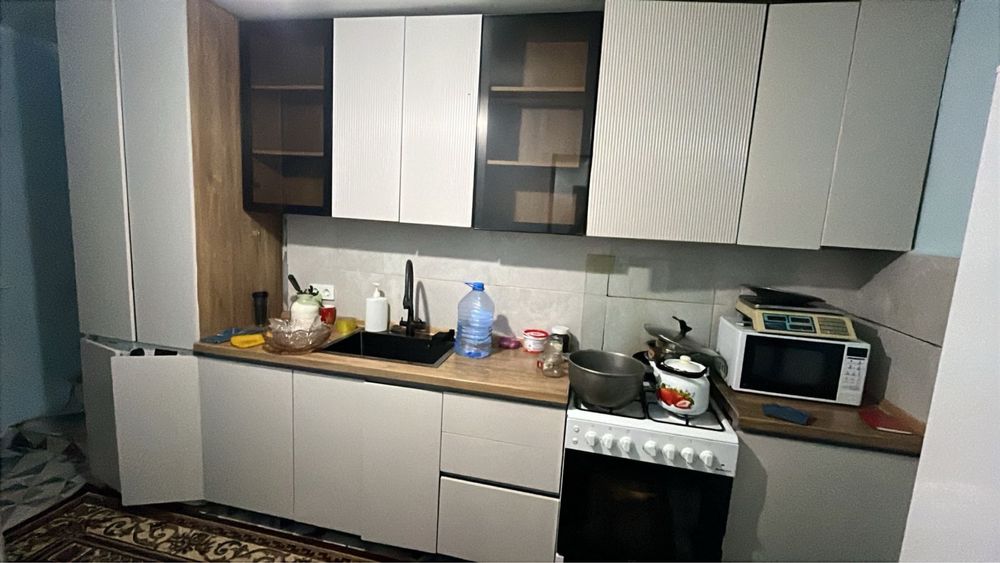 Кухонный гарнитур