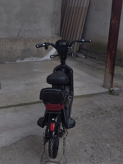 Скутер ESK 8 pro max